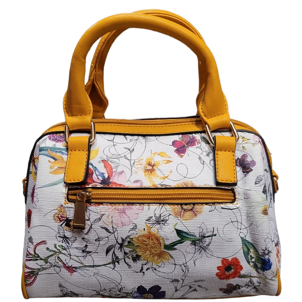 Adorable Spring Bag - Picture 2 of 3